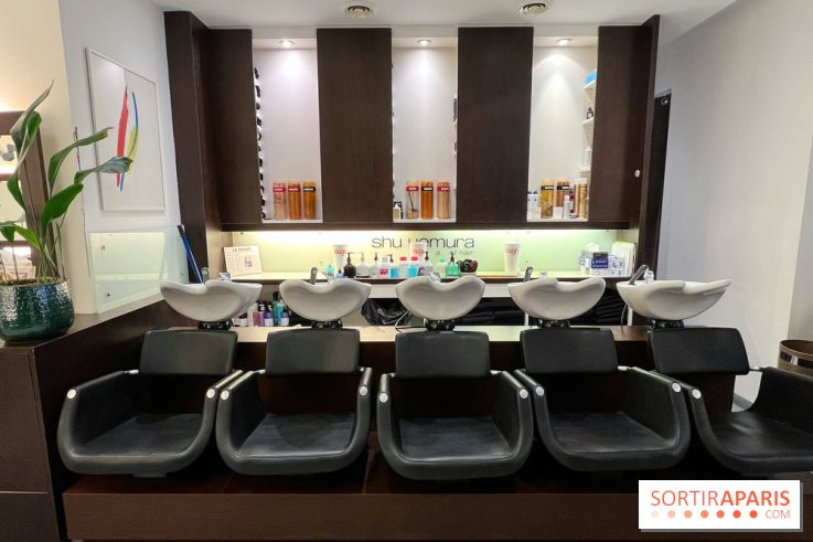 Salon Michel Brosseau - Intérieur salon de coiffure