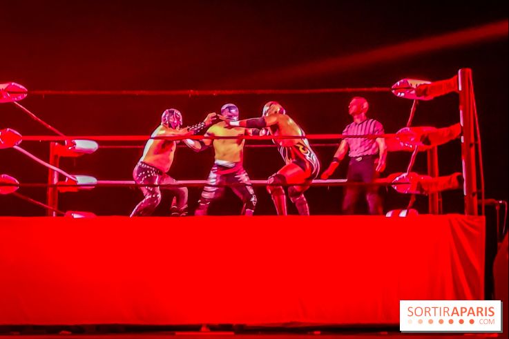 Nuit Blanche 2023 : la lucha libre fait le show sur la place du Châtelet !