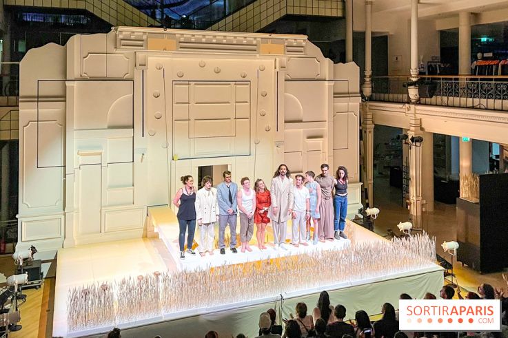 Entre Chiens et Louves, le nouveau spectacle du Bon Marché Rive Gauche et du Cirque Le Roux