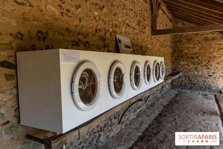 Folies lavoirs, les lavoirs des Yvelines et de la Vallée de Chevreuse accueillent l'art contemporain