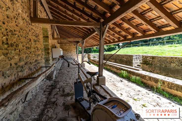 Folies lavoirs, les lavoirs des Yvelines et de la Vallée de Chevreuse accueillent l'art contemporain