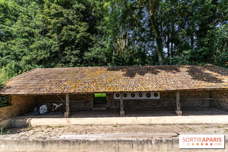 Folies lavoirs, les lavoirs des Yvelines et de la Vallée de Chevreuse accueillent l'art contemporain