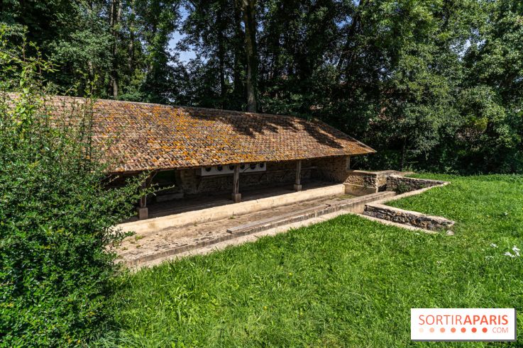 Folies lavoirs, les lavoirs des Yvelines et de la Vallée de Chevreuse accueillent l'art contemporain