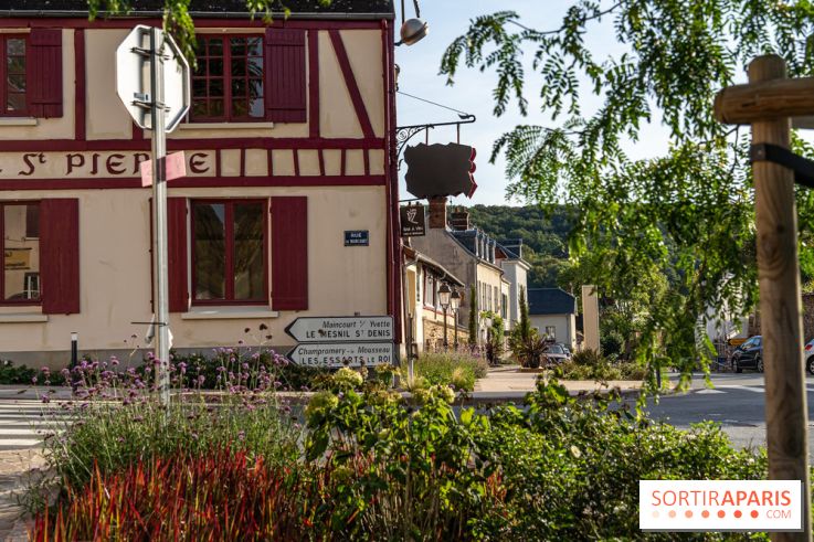 Village de Dampierre en Yvelines  -  Auberge Saint-Pierre
