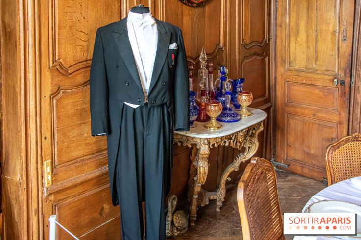 Domaine de Jean-Claude Brialy à Monthyon costume