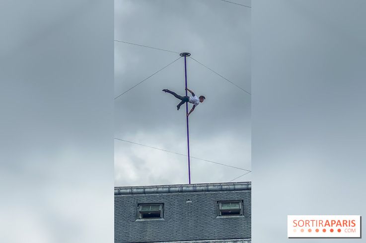 Horizon, le spectacle dans la cours du Palais Royal - IMG 1200