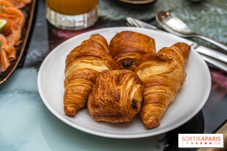 Le nouveau brunch du Rivages au Scribe Paris Opéra - viennoiseries