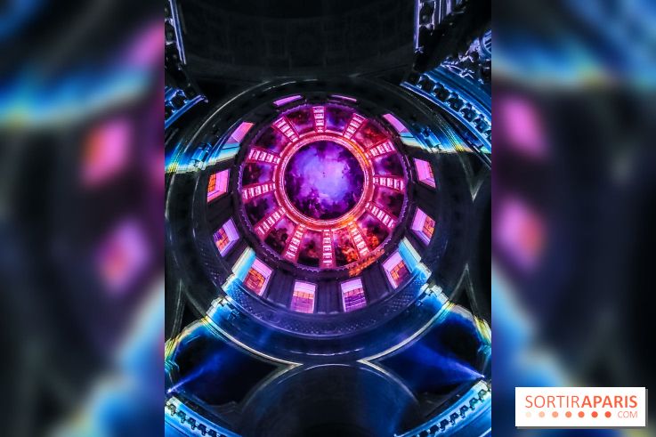 Aura, un spectacle son et lumières qui illumine le Dôme des Invalides - photos et vidéo