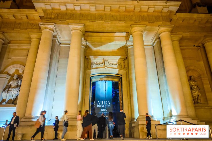 Aura, un spectacle son et lumières qui illumine le Dôme des Invalides - photos et vidéo