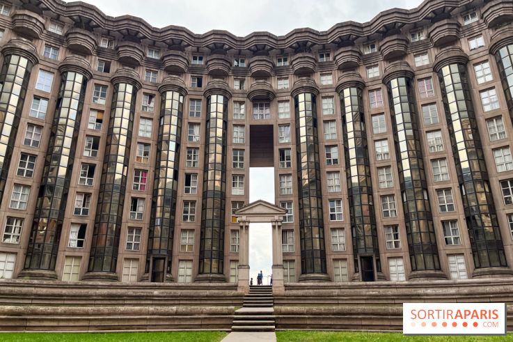 Découverte de l'architecture de Noisy-le-Grand, des Arènes de Picasso aux Espaces Abraxas