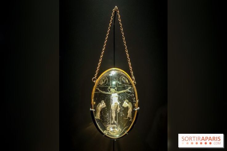 Voyage dans le cristal, l'exposition étincelante à découvrir au musée de Cluny - nos photos