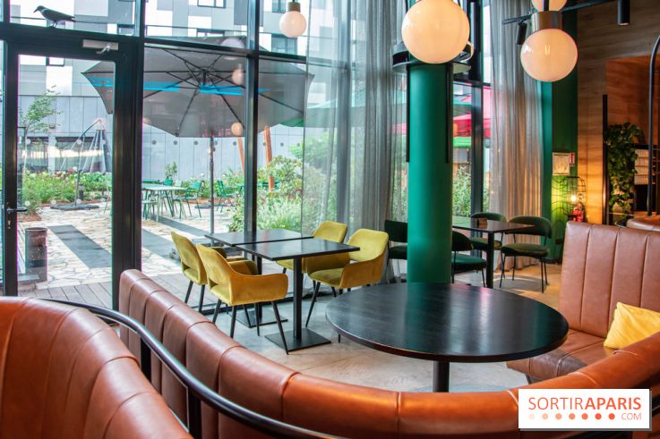 Moxy Paris Val d'Europe bar