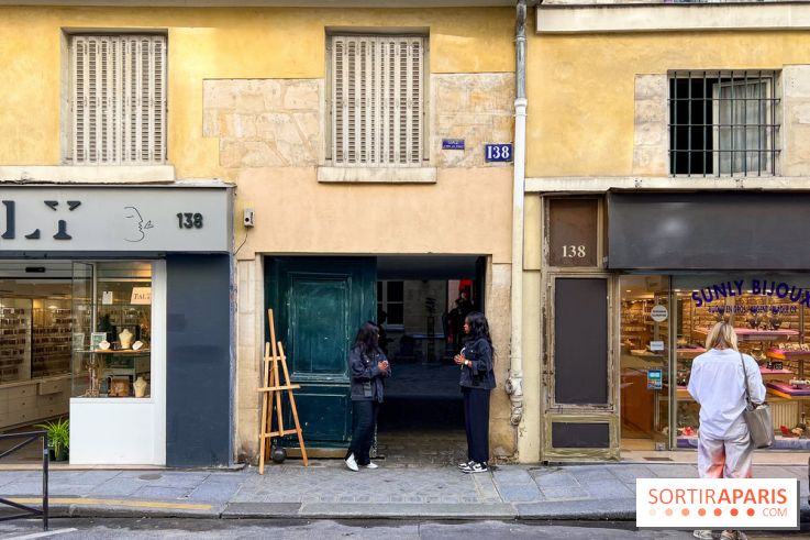 Le pop-up store évènement de H&M Studio dans une galerie d'art - Paris Fashion Week