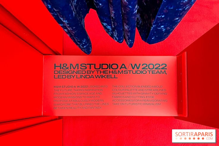 Le pop-up store évènement de H&M Studio dans une galerie d'art - Paris Fashion Week