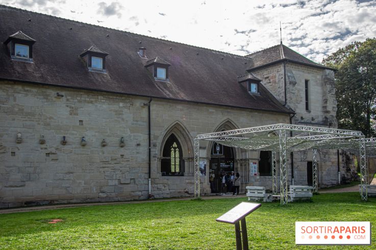Exposition Entre Les Murs de Tanja Smeets et Karin van Dam Abbaye de Maubuisson