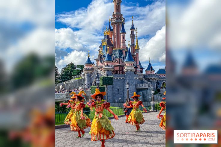Halloween 2023 Disneyland Paris parade