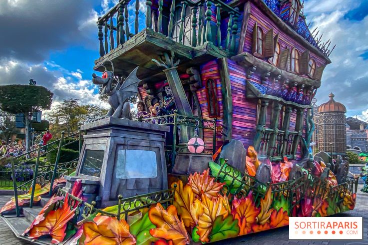 Halloween 2023 Disneyland Paris - parade