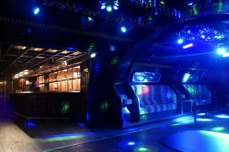 Salle évènementiel Memphis, espace karaoké et quiz privatif à louer