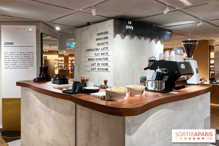 Café Jonak et collections chaussures marrons - Galeries Lafayette Haussmann