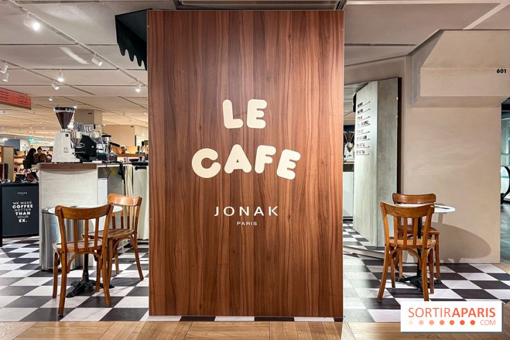 Café Jonak et collections chaussures marrons - Galeries Lafayette Haussmann