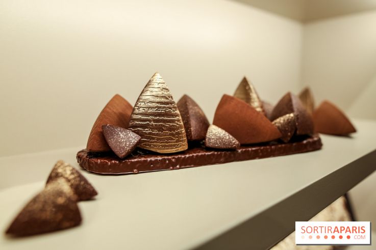 Bûche et chocolats de Noël 2023 signés Alléno & Rivoire