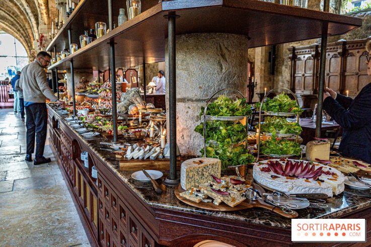 Le brunch du Réfectoire des Moines à l'Abbaye des Vaux de Cernay