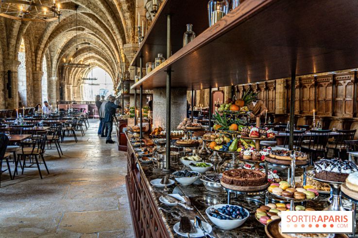 Le brunch du Réfectoire des Moines à l'Abbaye des Vaux de Cernay
