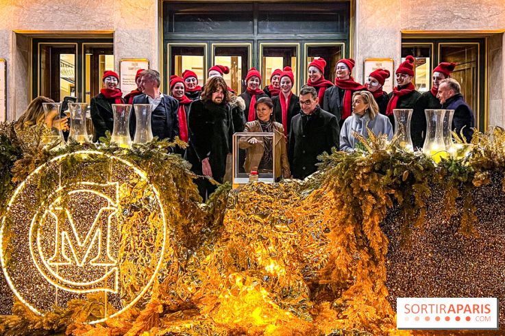 Les illuminations de Noël 2023 de l'Avenue Montaigne - cérémonie et décors féériques