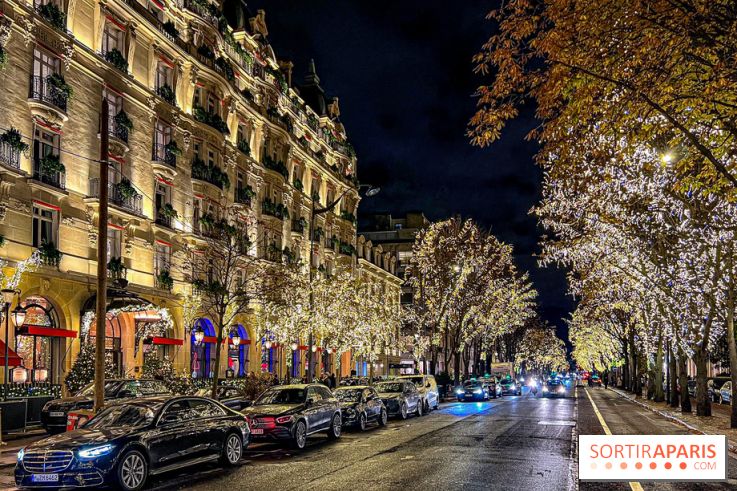 Les illuminations de Noël 2023 de l'Avenue Montaigne - cérémonie et décors féériques