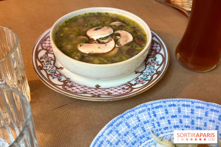 Le Rigodon - Bouillon champignons poireaux