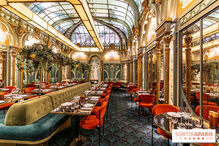 Beefbar Paris, the historic restaurant with incredible art nouveau ...