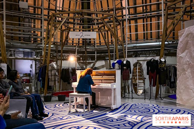 Spectacle d'ombres au Printemps Haussmann - IMG 4360 jpg