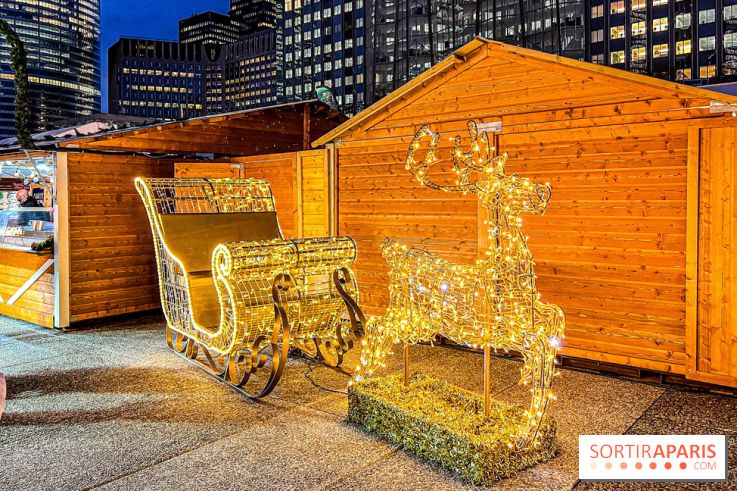 Le Marché de Noël 2023 de La Défense - Père Noël, spots photo illuminés, créateurs et stands gourmands