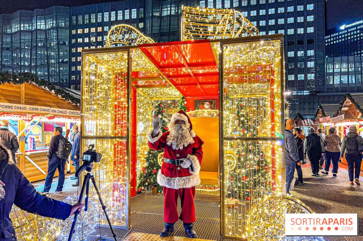 Le Marché de Noël 2023 de La Défense - Père Noël, spots photo illuminés, créateurs et stands gourmands