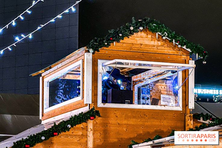 Le Marché de Noël 2023 de La Défense - Père Noël, spots photo illuminés, créateurs et stands gourmands
