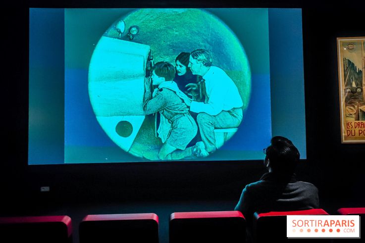 Objectif mer, l'exposition autour du 7e art à découvrir au musée de la Marine - nos photos