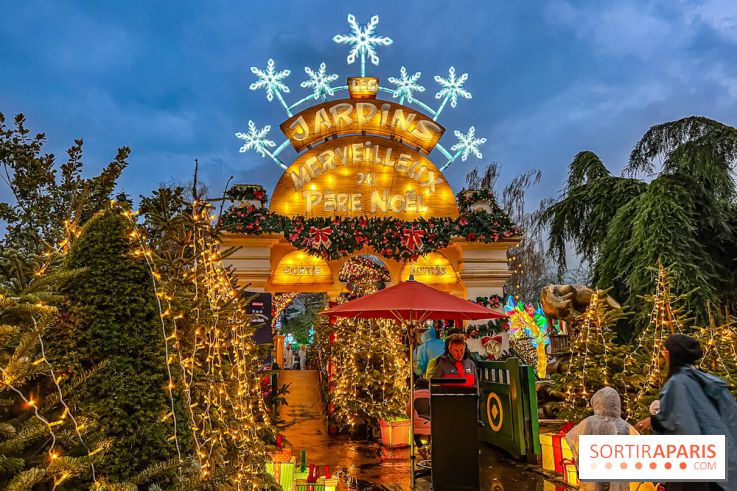 Noël au Parc Astérix 2023, sentier de lumières et patinoire