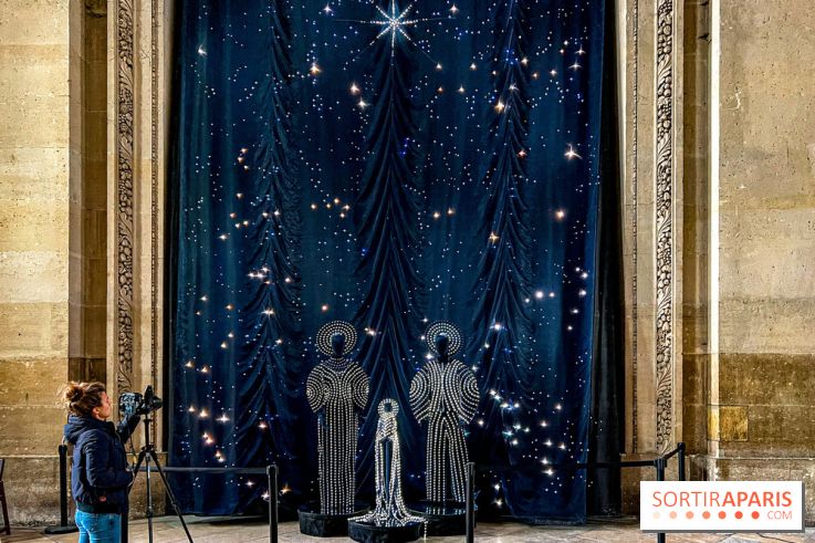 Astre, l'œuvre monumentale, mode, techno et lumineuse, à l'Eglise Saint Eustache pour les fêtes - image00009