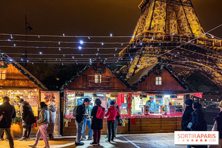 Marché de Noël 2023 au pied de la tour Eiffel - Quai Jacques Chirac
