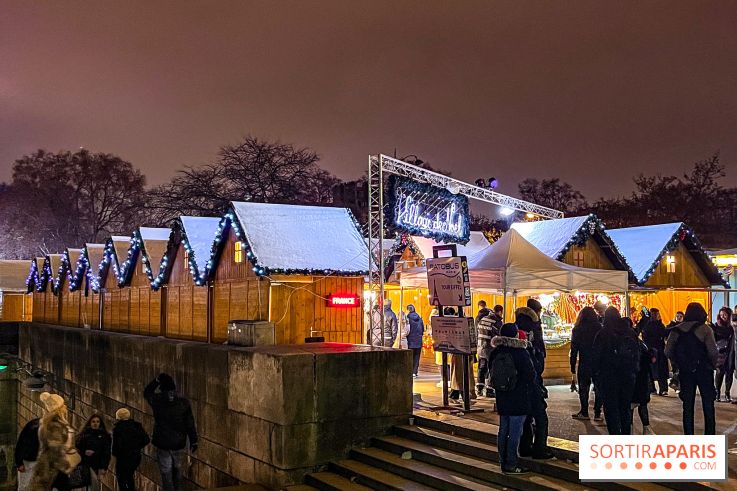 Marché de Noël 2023 au pied de la tour Eiffel - Quai Jacques Chirac