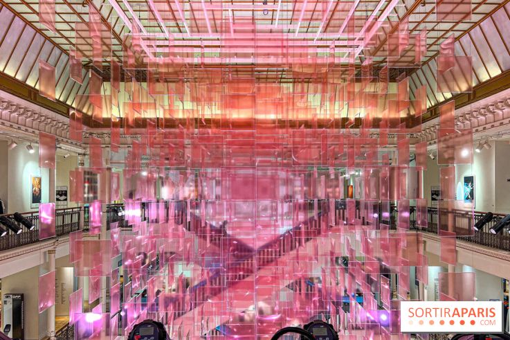 Aux Beaux Carrés, l'exposition de Daniel Buren au Bon Marché Rive Gauche