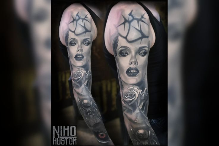 Kustom Tattoo le studio de tatouage à Paris qui repousse les limites du réalisme.