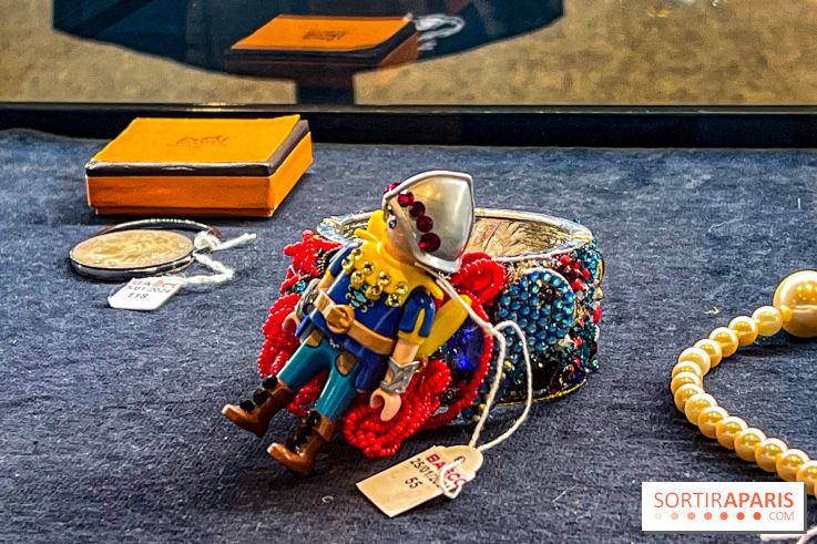 L'exposition gratuite du vestiaire haute couture d'Irina Volkonskii à l'Hôtel Drouot - image00010