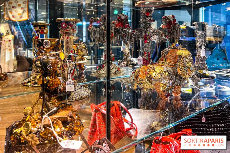 L'exposition gratuite du vestiaire haute couture d'Irina Volkonskii à l'Hôtel Drouot - image00015