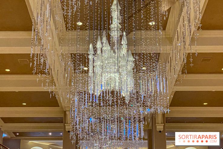 Disneyland Hotel à Disneyland Paris lustre