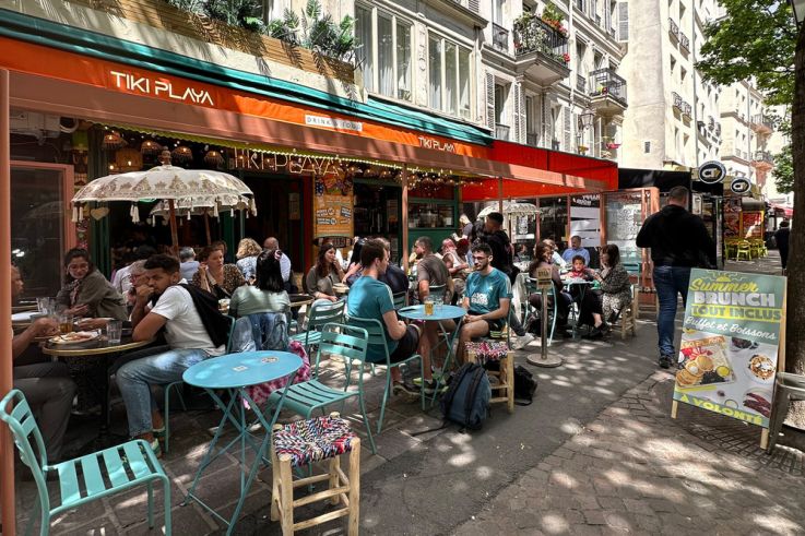 TiKi Playa c'est l'évasion en plein Paris : un beach bar festif et une terrasse XXL