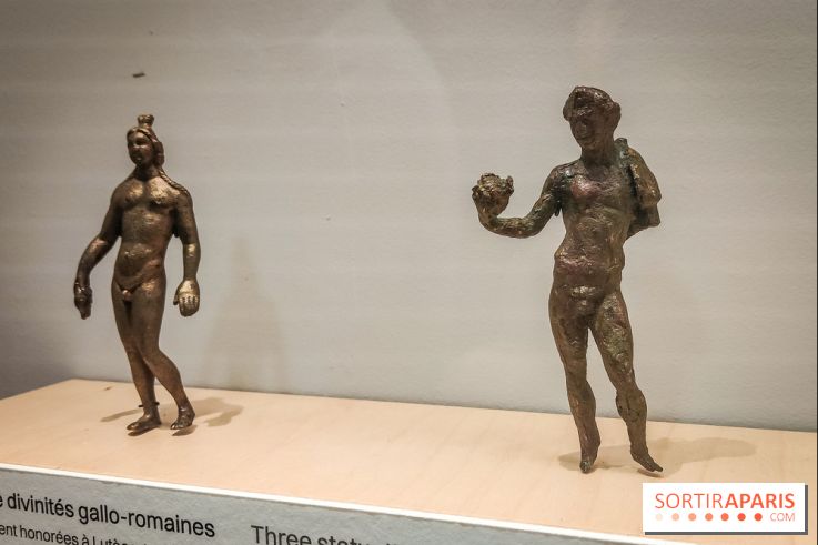 Dans la Seine : une expo de la Crypte archéologique dévoile les objets retrouvés dans la Seine