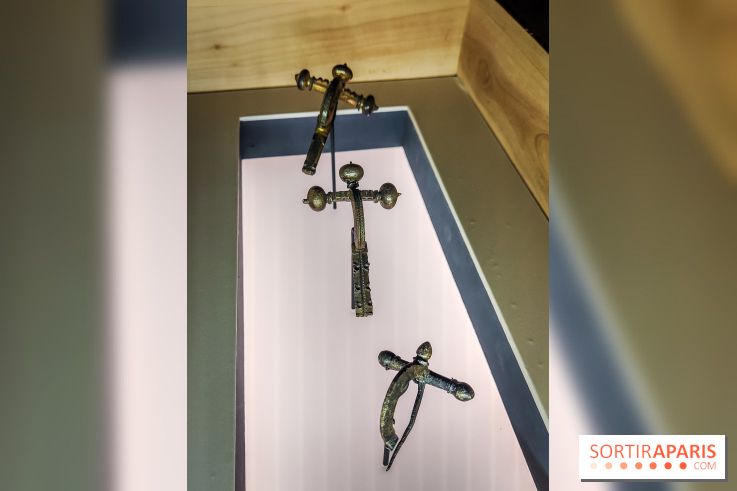 Dans la Seine : une expo de la Crypte archéologique dévoile les objets retrouvés dans la Seine  - IMG20240130094155