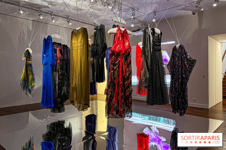 Transparences, la nouvelle exposition mode du Musée Yves Saint Laurent