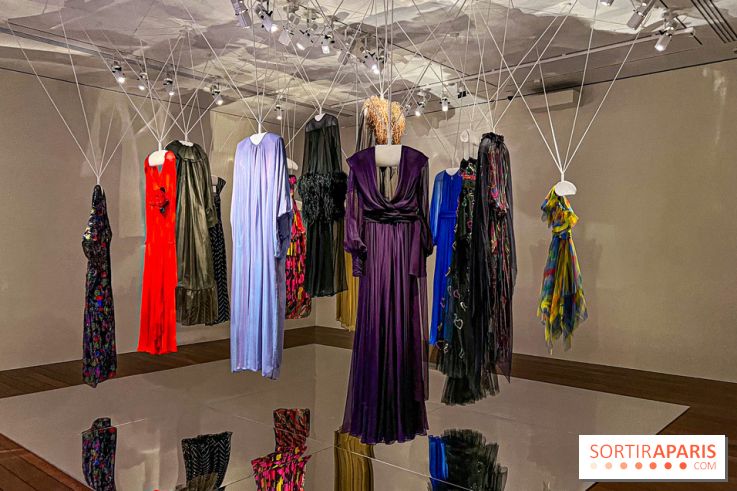 Transparences, la nouvelle exposition mode du Musée Yves Saint Laurent